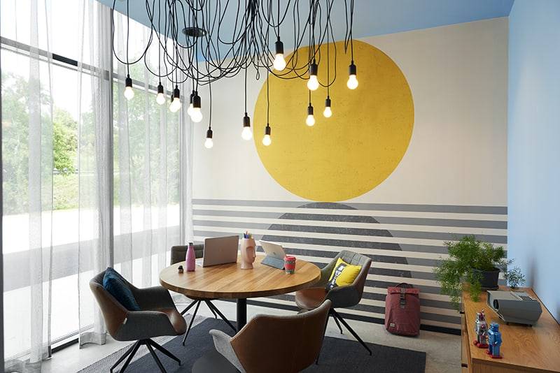 Moxy Sophia France