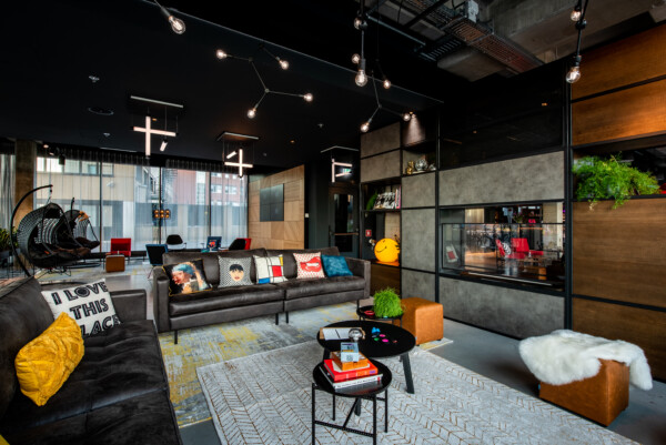 Moxy Utrecht Moxy Utrecht